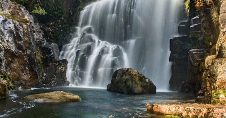 Fergusson falls 768x403