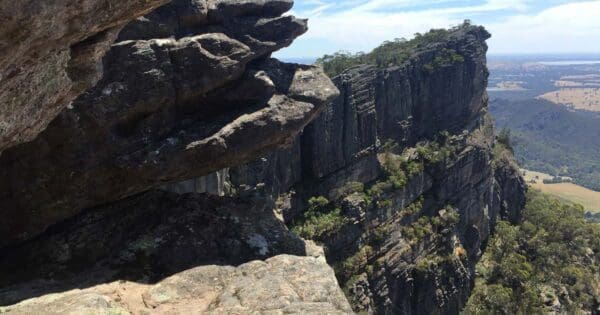 Barri Yalug Walk (28.5km) Mount rosea and sundial peak 600x315