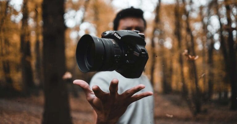 Photography trick shots during traveling
