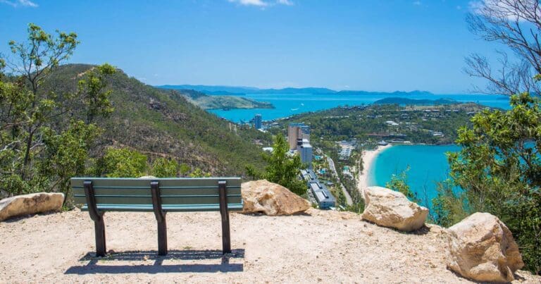 Flat Top Hill Lookout Walk (2.5km) Flat top hill lookout view 768x403