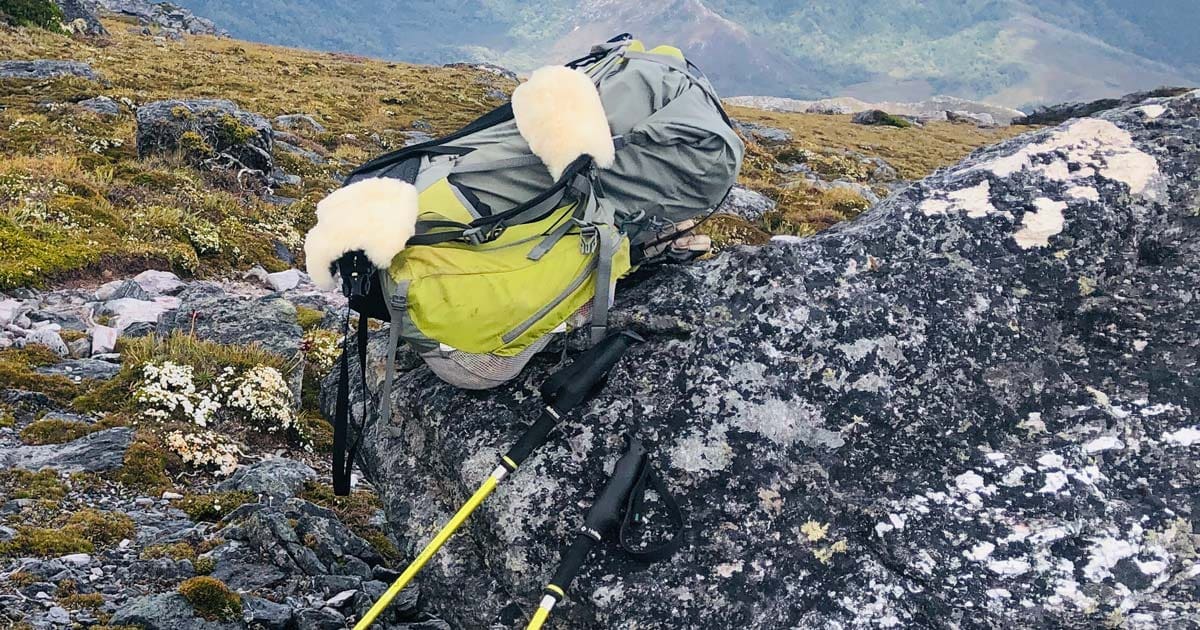 How to go to the toilet on a hike Leaving the trail – leave a sign