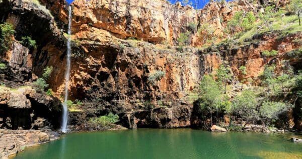 Hikes Lily ponds 600x315