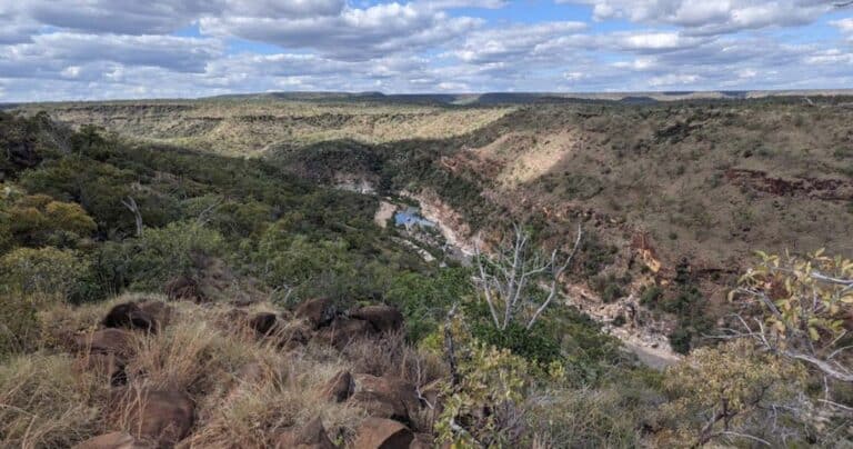 Porcupine Gorge Lookout Walk (200m) Porcupine gorge lookout 768x404