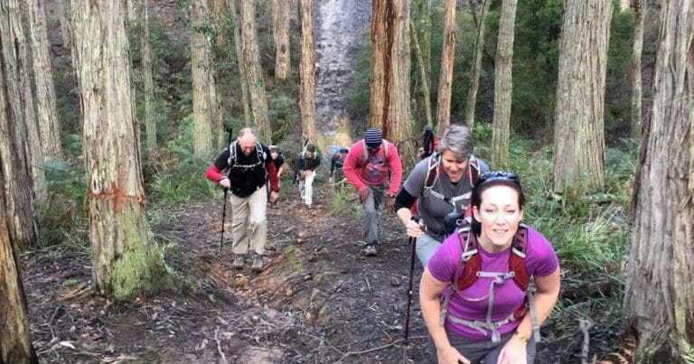 Find hiking mates