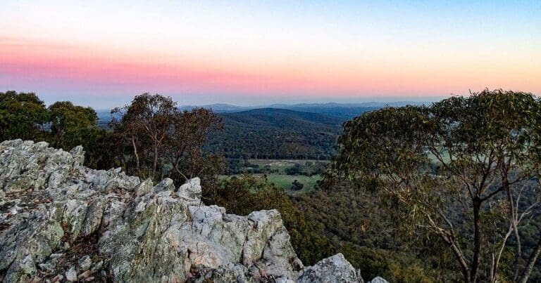 Melville’s Lookout Track Melville’s lookout track