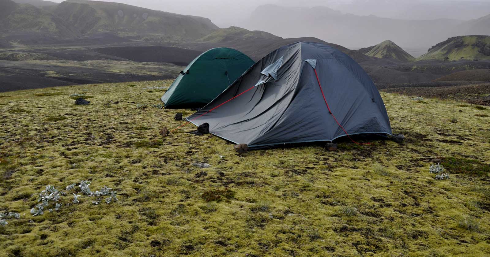 How to manage condensation in your hiking tent Keep the flysheet off the inner tent