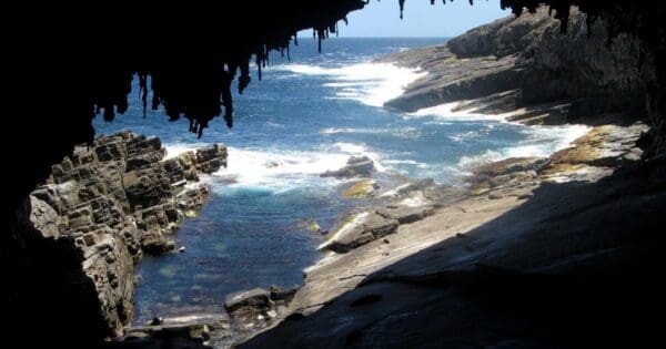 Admirals arch walk