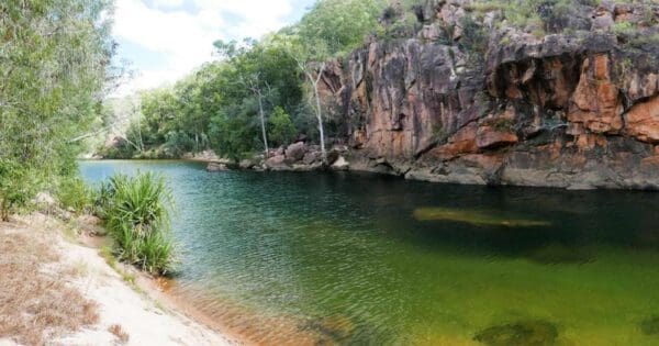Badbong wodjmeng sandstone river walk