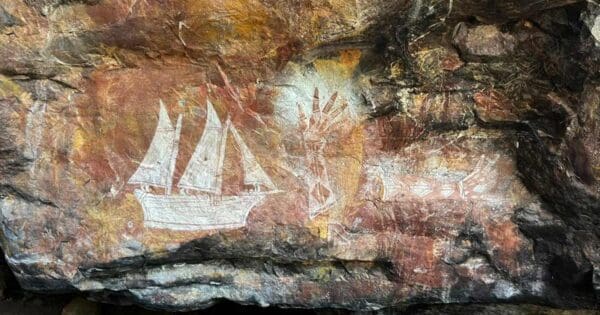 Nanguluwur rock art
