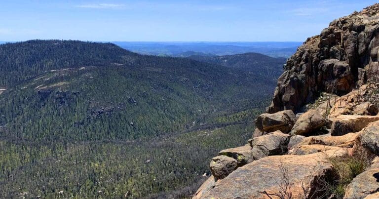 Booroomba rocks walk