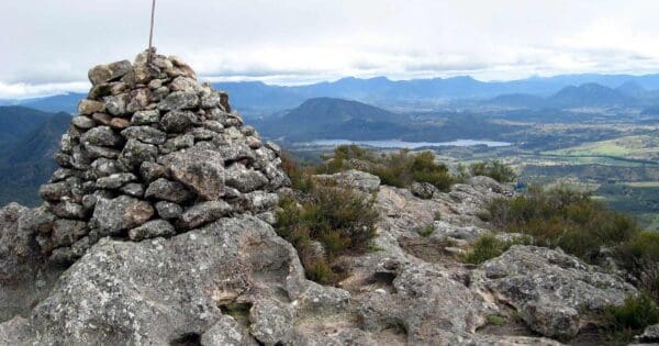 Mount maroon summit hike