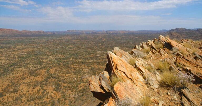 Heavitree gap yeperenye circuit walk