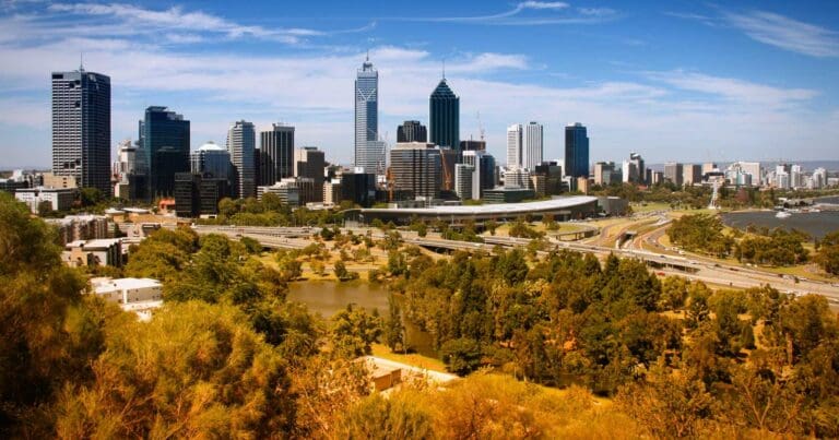Find the best hiking trails in australia