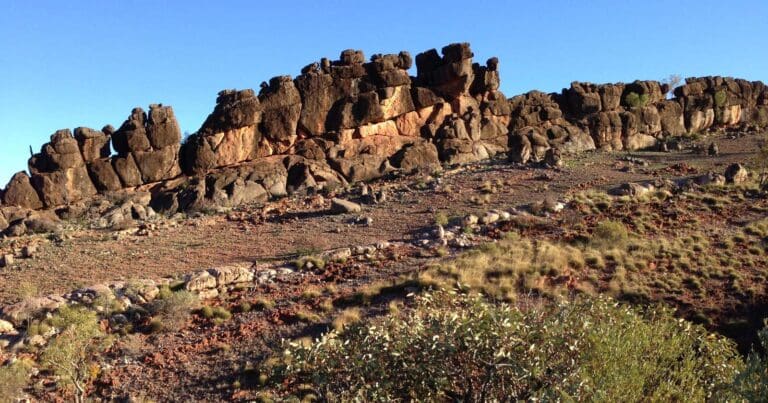 Ellery creek dolomite circuit walk