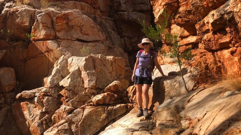How australian conditions affect hiking pack size and load planning