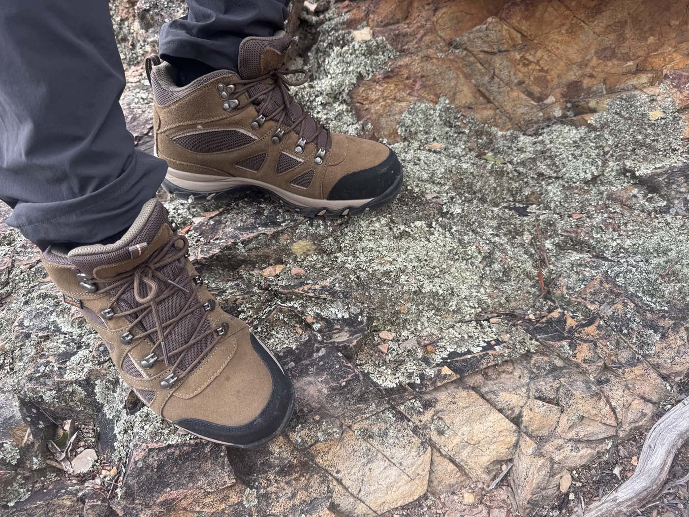 Stable footing on rocky terrain.