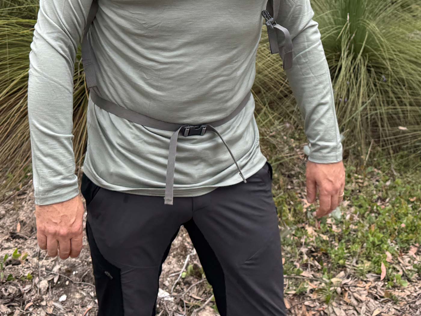 The slightly cropped length helps prevent fabric bunching while hiking.