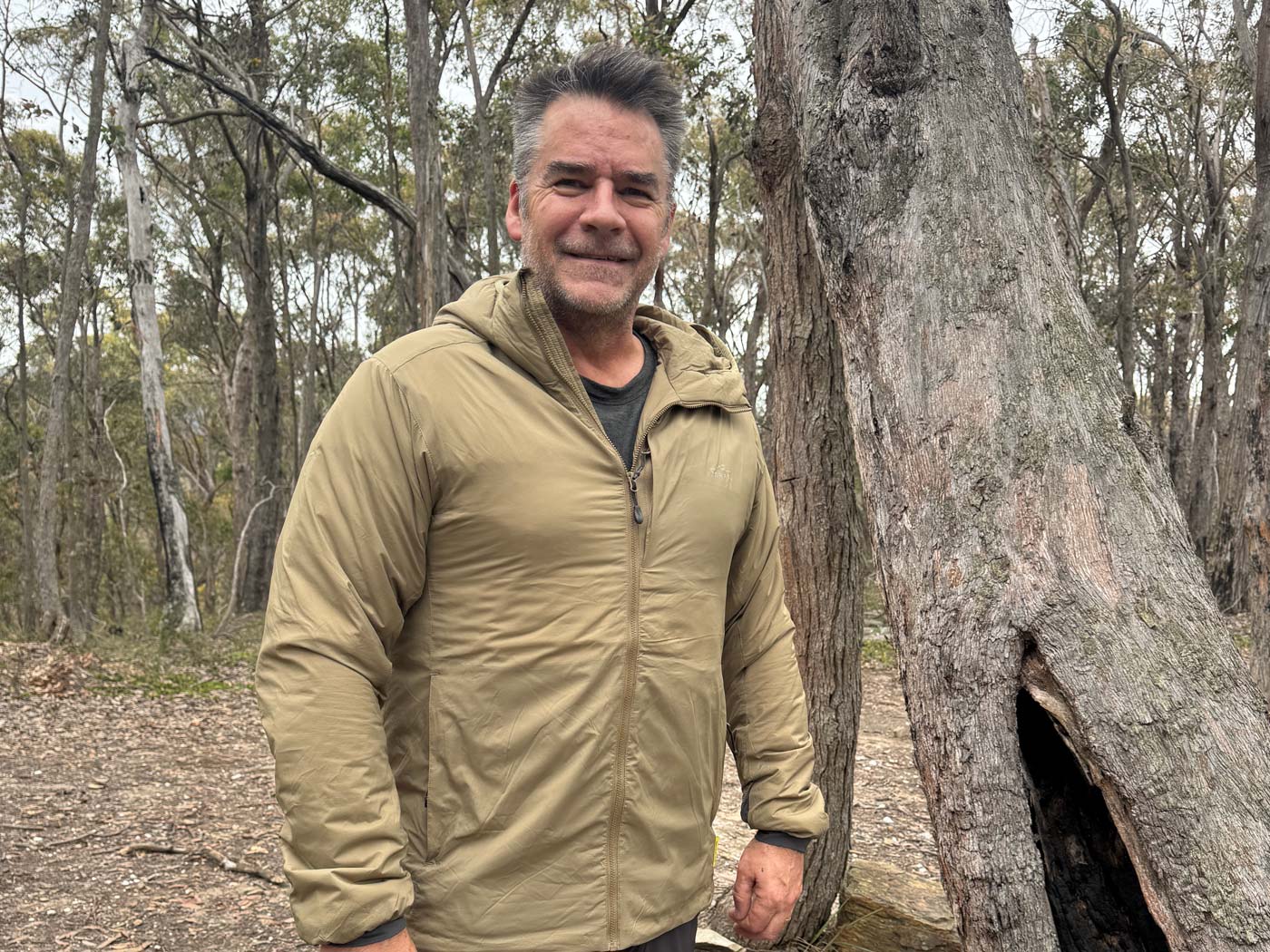 The hotham thermolite jacket provides reliable warmth on cold trail days.