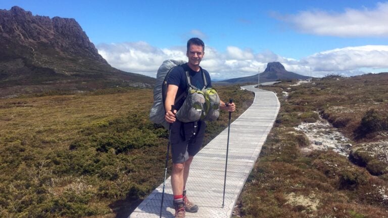 Complete guide to the overland track (tasmania)