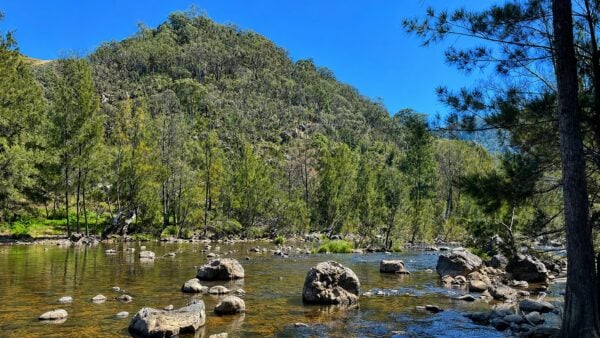 Wollondilly river walking track